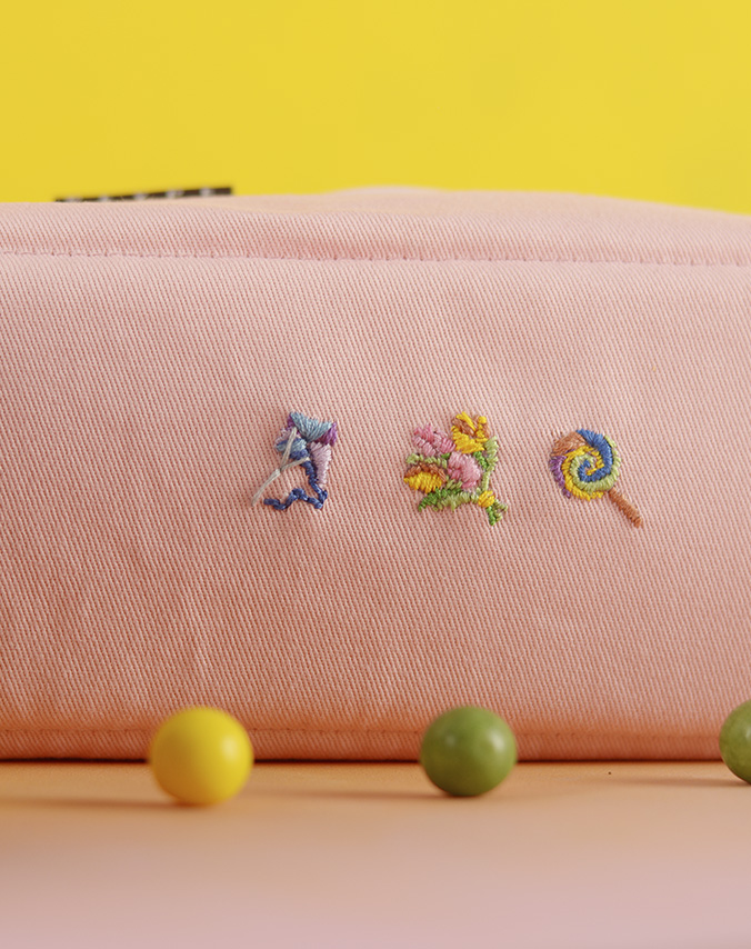 Neceser Bordado Emojis