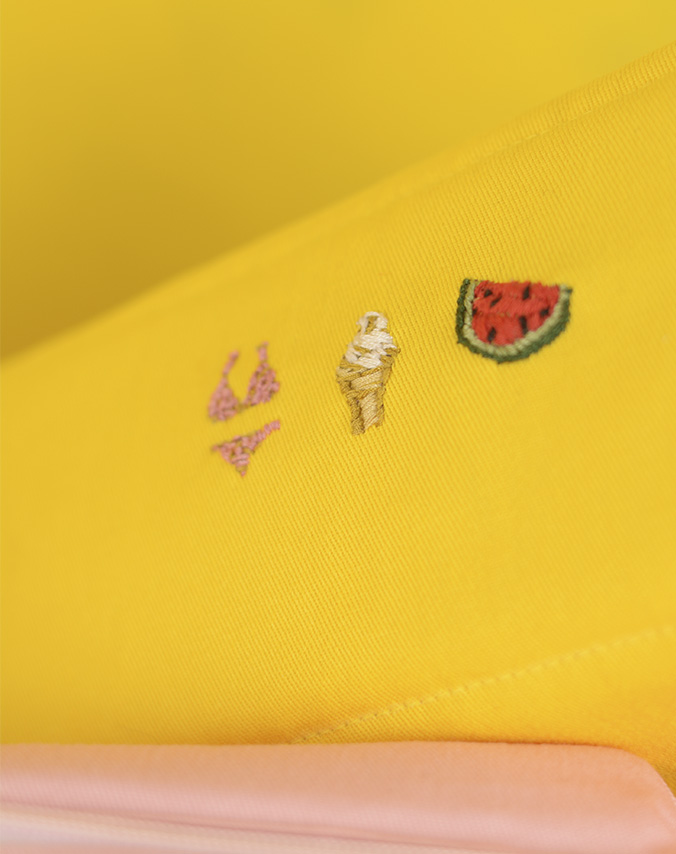 Neceser Bordado Emojis